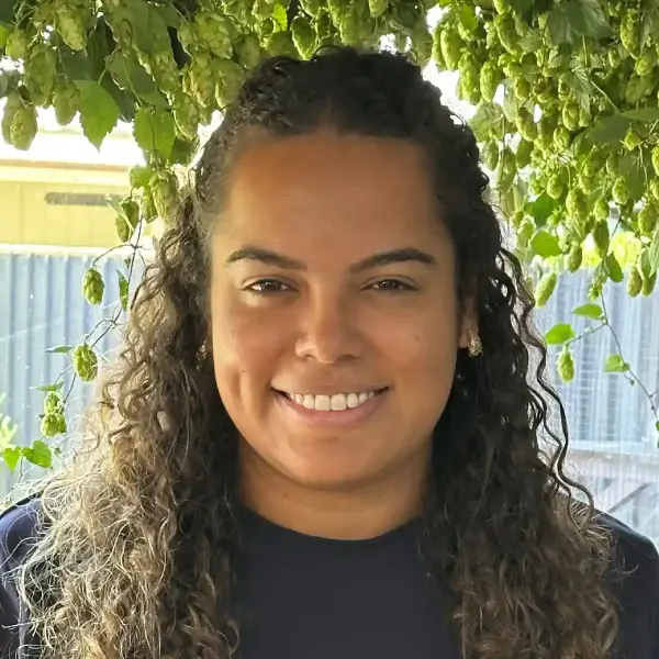 Dr Katherine Lazzari